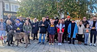 Нажмите на изображение для увеличения.

Название:	colchester-street-preaching.jpg
Просмотров:	12
Размер:	102.8 Кб
ID:	742465